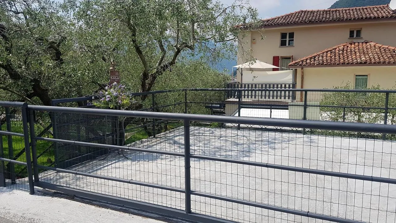 Bed & Breakfast B&B Forsesiforseno Sulzano Italy
