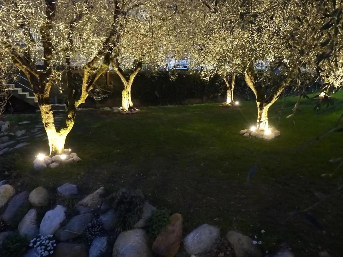B&B Forsesiforseno Sulzano 0*,  Italy
