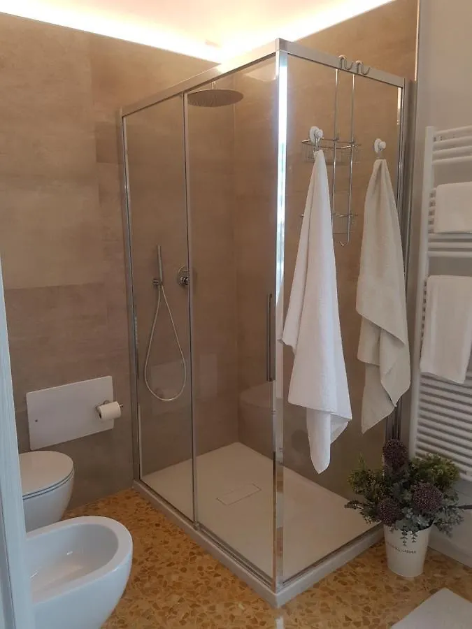 Bed & Breakfast B&B Forsesiforseno Sulzano Italy